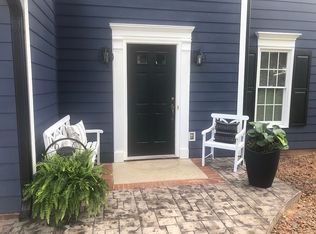 1525 Squires Ln, Kernersville, NC 27284