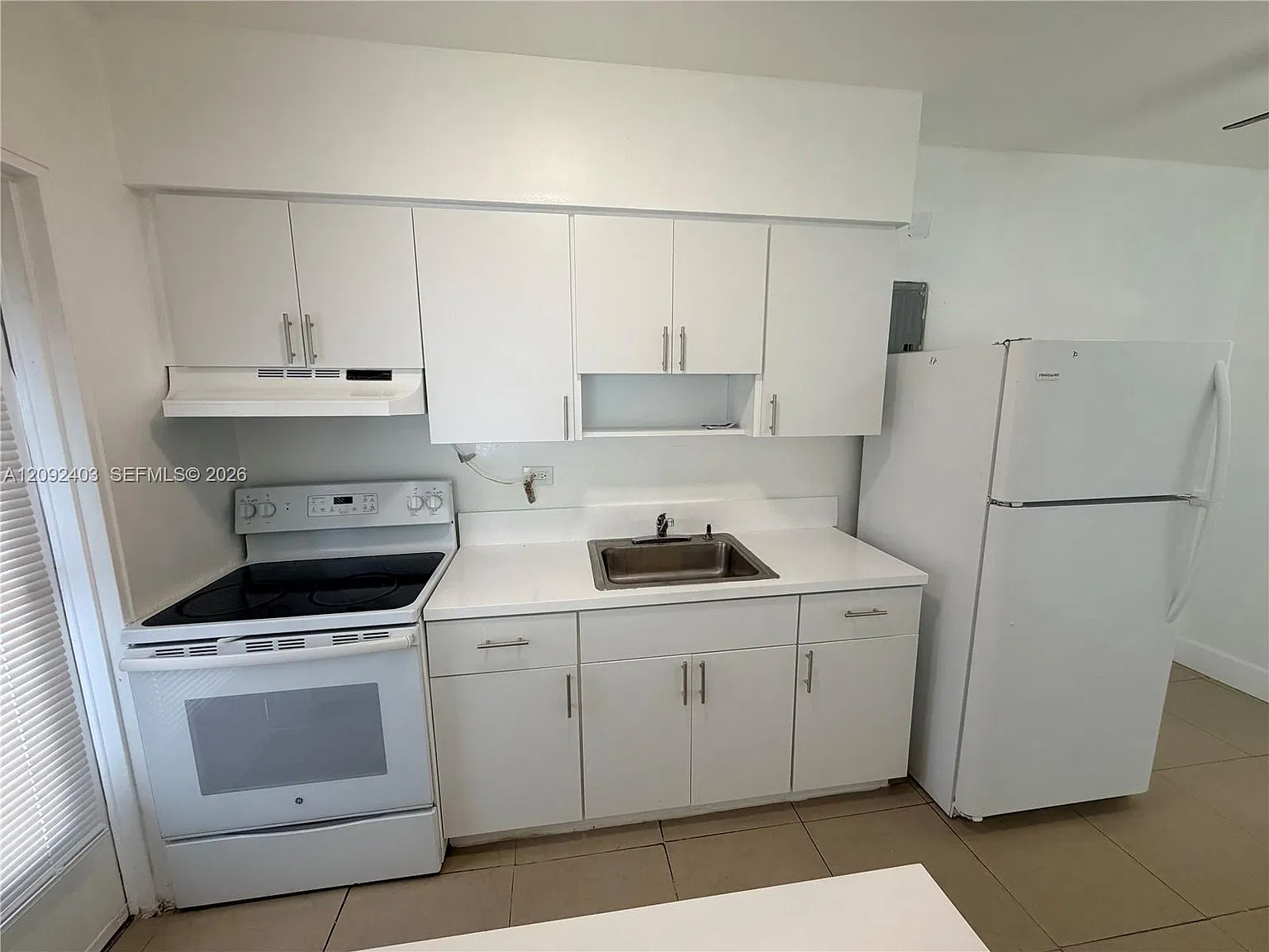 1 bed, 551 sqft, $1,650 — Photo 3