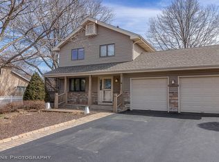 362 Pearson Cir, Naperville, IL 60563