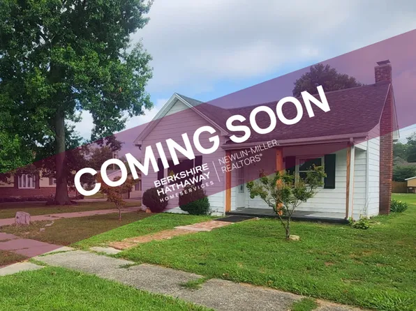 717 Mulberry St, Clinton, IN 47842