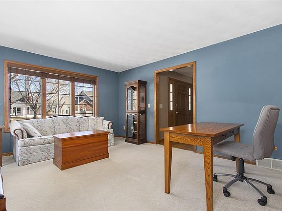 Living Rm - office/music rm