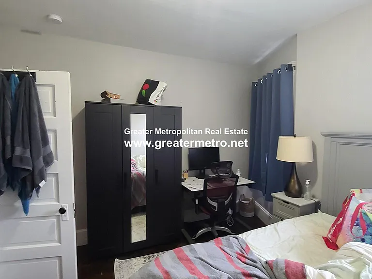 226 M St #2 — Photo 8