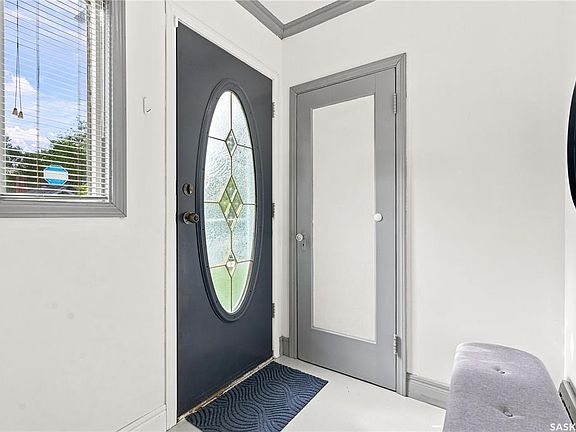 3rd image of 2161 Queen STREET