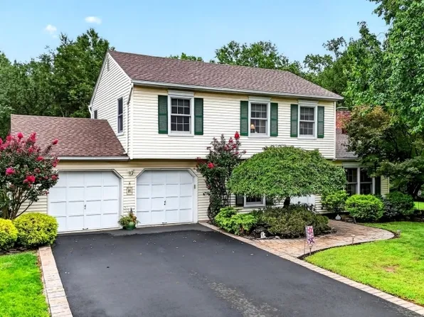45 Marshall Rd, Hillsborough Twp., NJ 08844