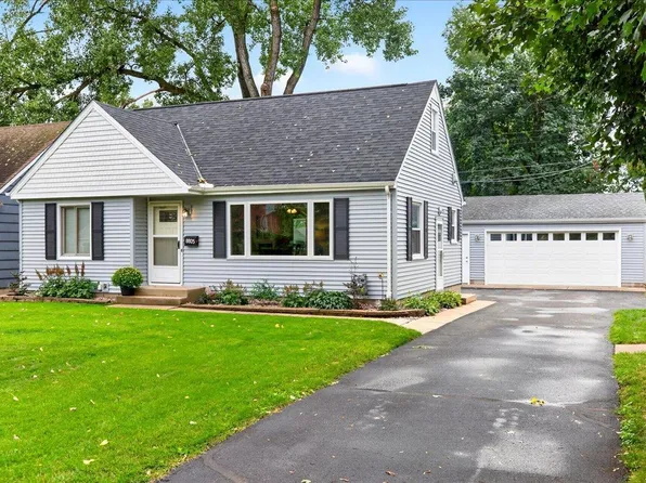 8805 Club Rd, Saint Louis Park, MN 55426