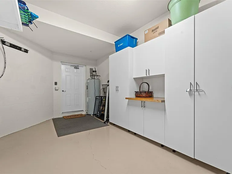 23381 Awabuki Dr — Photo 12