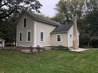 17917 Horton Rd, Bristol, WI 53104