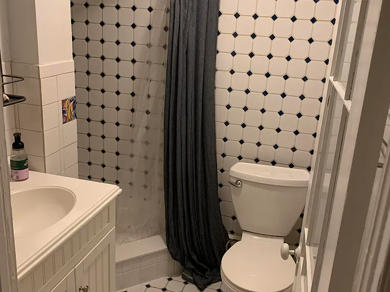 19 Webb Ave #2 — Photo 19