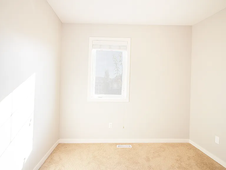100 Southview Cres #1401 — Photo 16