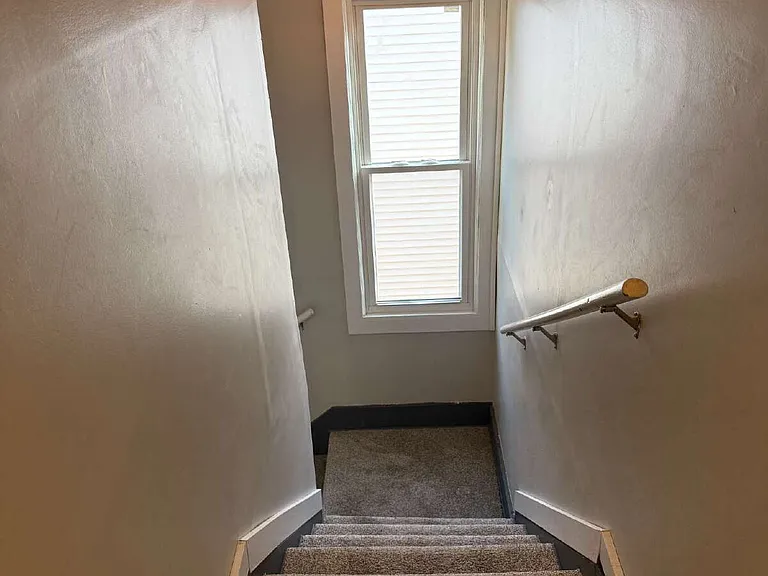 2124 Eastern Ave NE — Photo 22