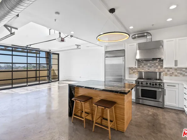 1544 12th St APT 303, Santa Monica, CA 90401
