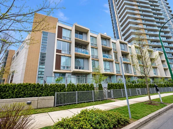 4808 Hazel St #210, Burnaby, BC V5H 0A2