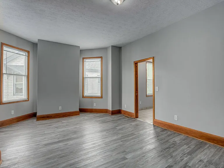 1807 Madison Ave #2 — Photo 3