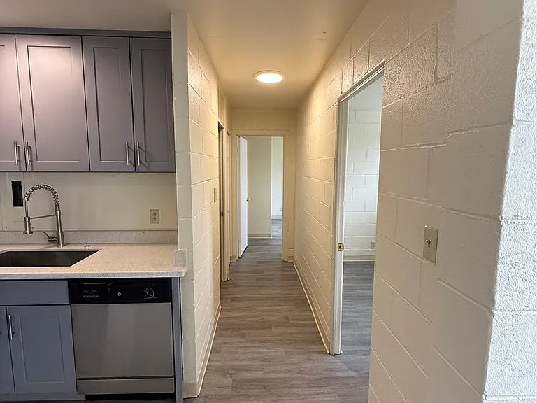 Olive Terrace Apartments — Photo 35