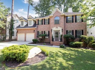 245 Greenmont Cir, Alpharetta, GA 30009