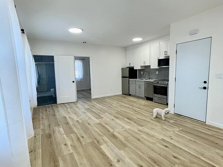 232 Foothill Blvd #3 — Photo 4