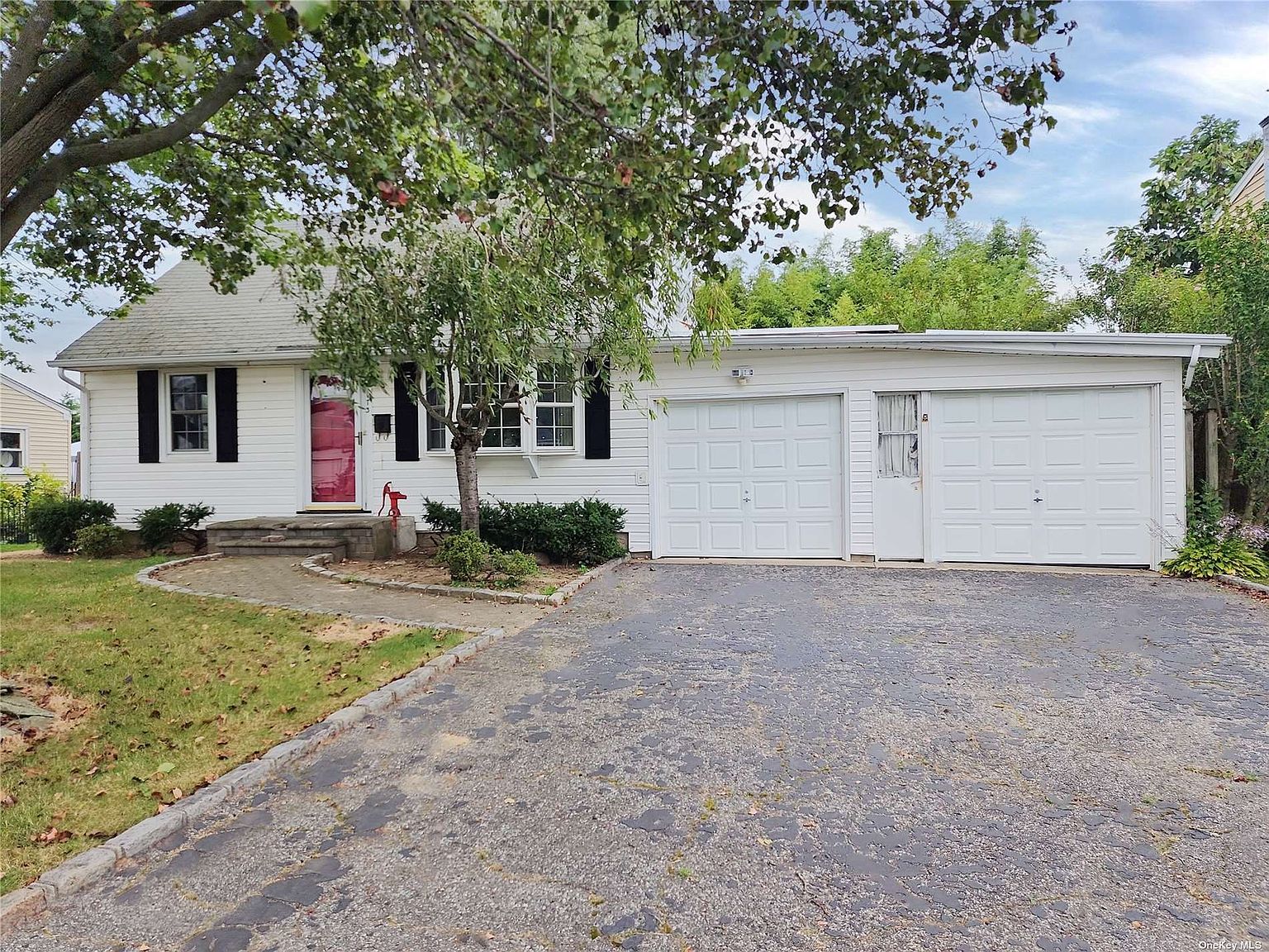 173 Van Buren Street, West Babylon, NY 11704 Zillow