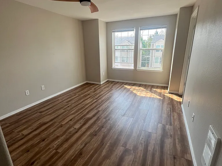 5805 NE 135th Ave — Photo 9