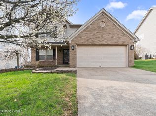 9730 Hunting Ground Ct, Louisville, KY 40228