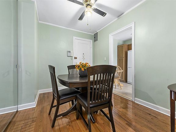3rd image of 30-31 Hobart St #F4l