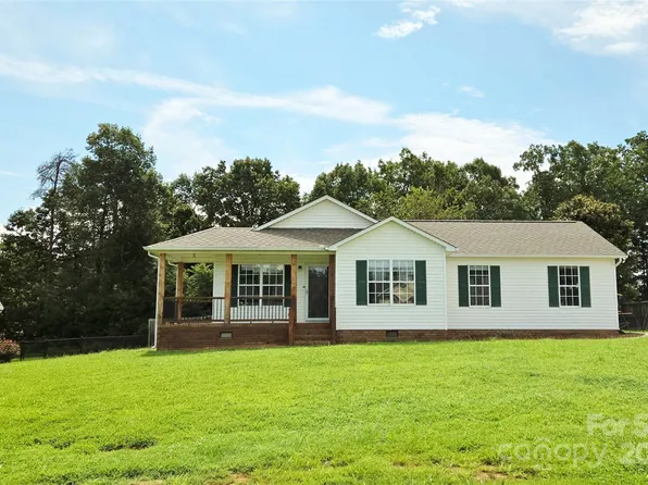 172 Carrington Ln, Salisbury, NC 28146