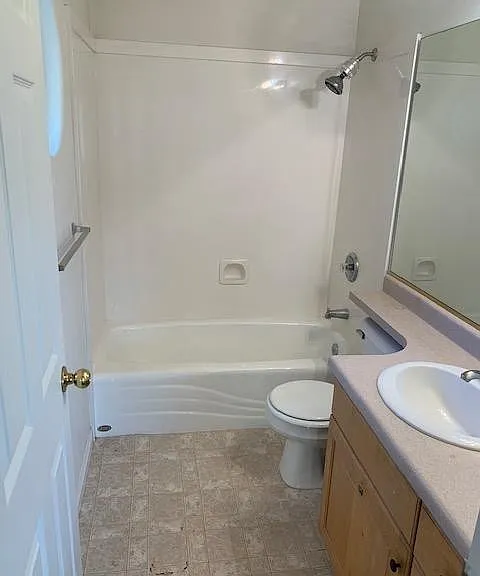 1735 W 540 N #801 — Photo 11