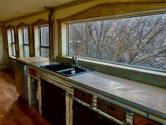 Dishwasher, sink and counter space.