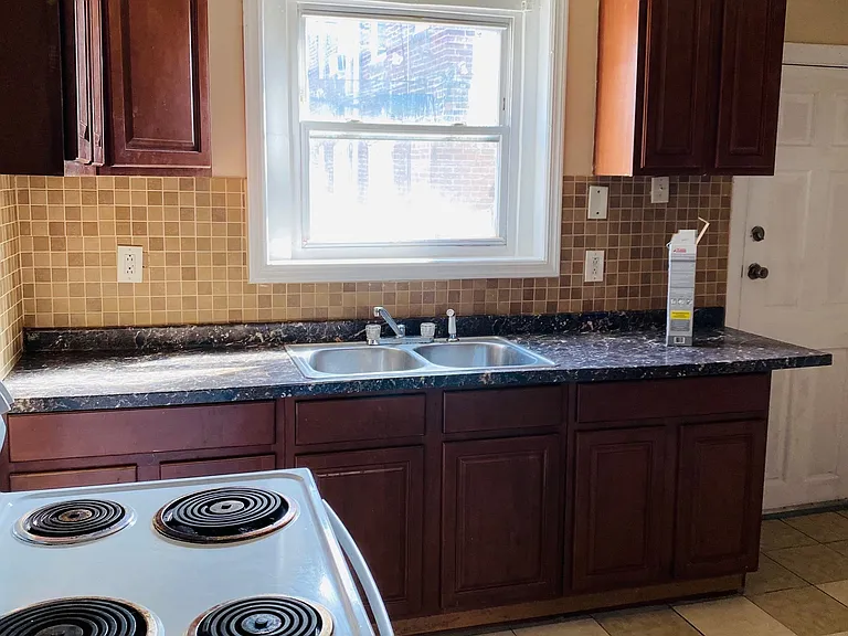 5447 Torresdale Ave — Photo 5