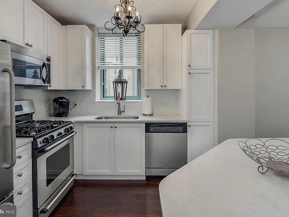 851 N Glebe Rd #919