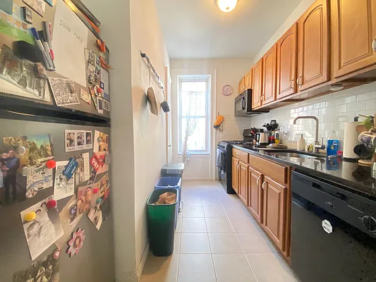 Rented by Dream Space Realty | media 28