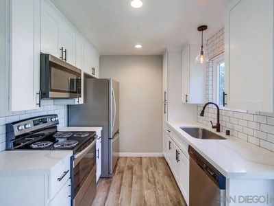 11185 Kelowna Rd APT 42, San Diego, CA, 92126