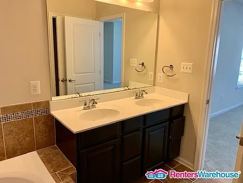 1464 Braden Loop