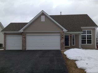 2453 Kristi Ln, Rockford, IL 61102