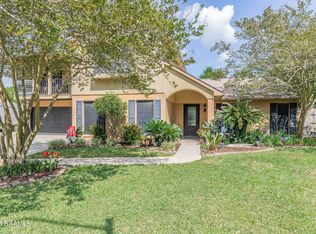102 Longwood Dr, Lafayette, LA 70508