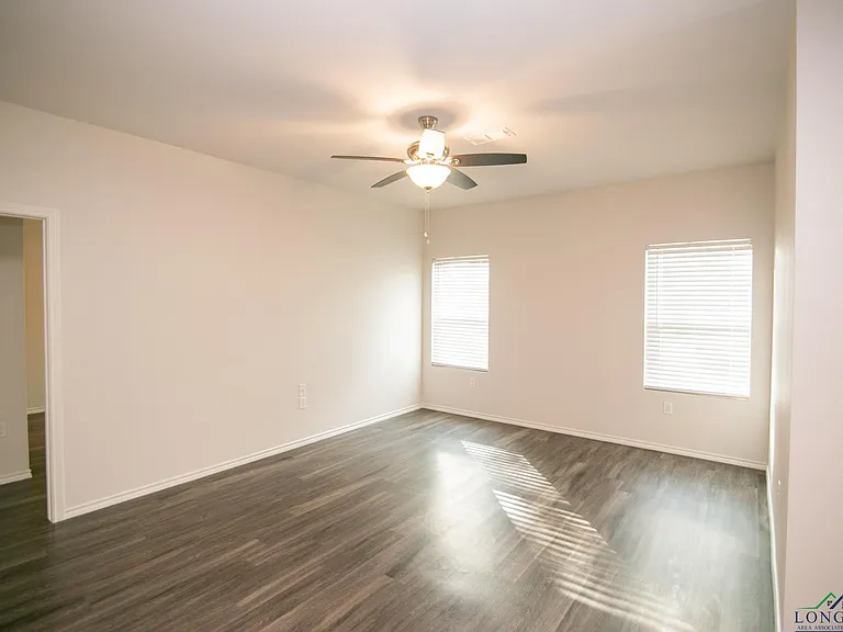 1123 Mission Creek Dr — Photo 19