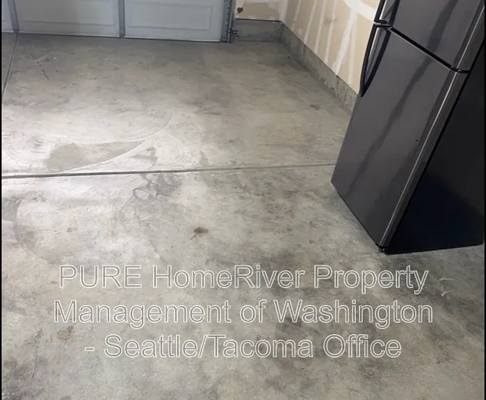 11618 SE 197th Pl — Photo 63