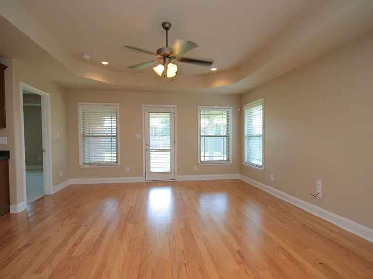 239 Healey Dr — Photo 5
