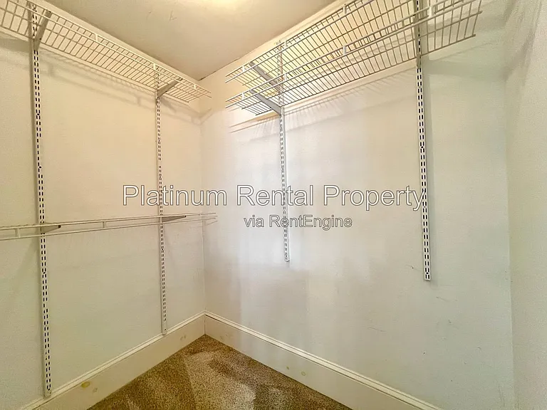 428 E Side Ave SE — Photo 13