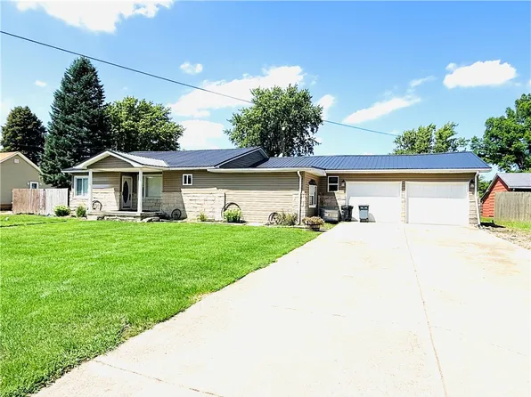 525 E Main St, Wellington, IL 60973