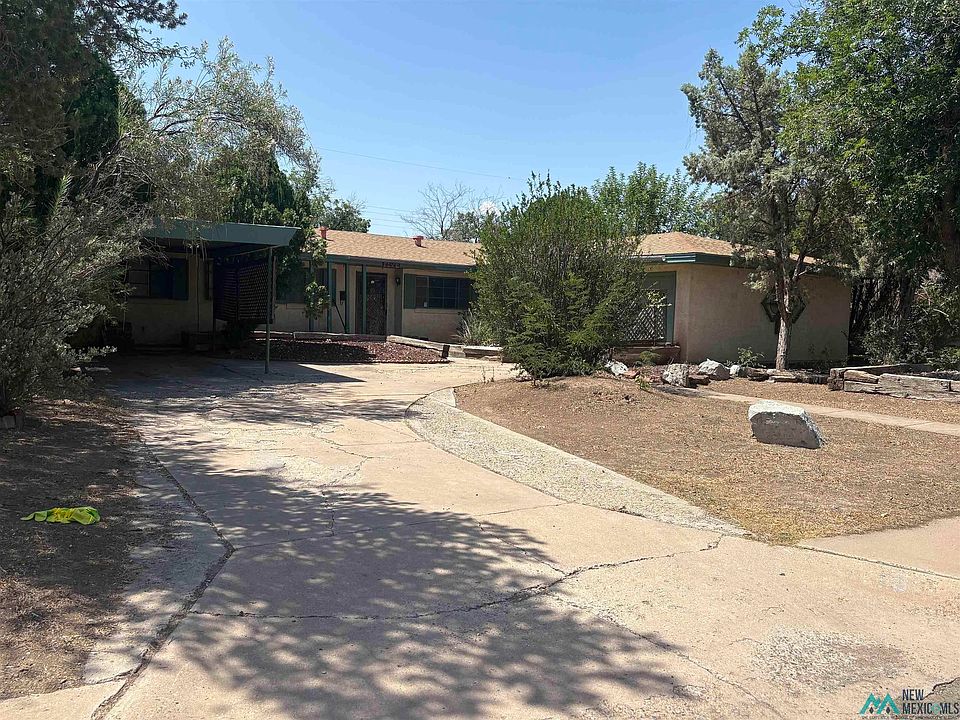 1st image of 5 Forest Dr