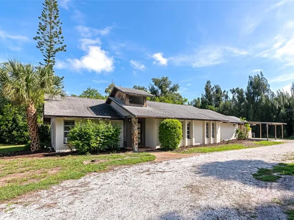 1351 MUSTANG STREET, NOKOMIS, FL 34275