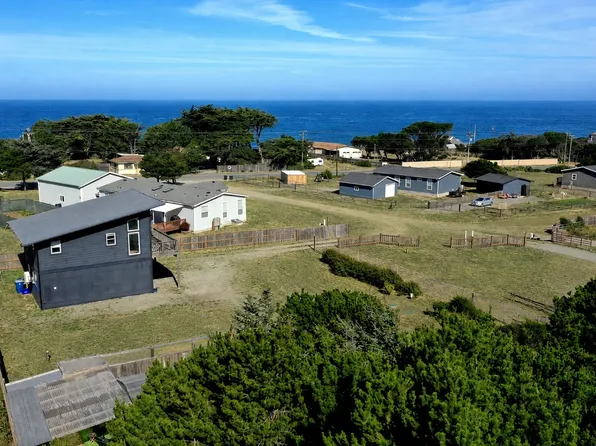 94542 Stansell St, Gold Beach, OR 97444