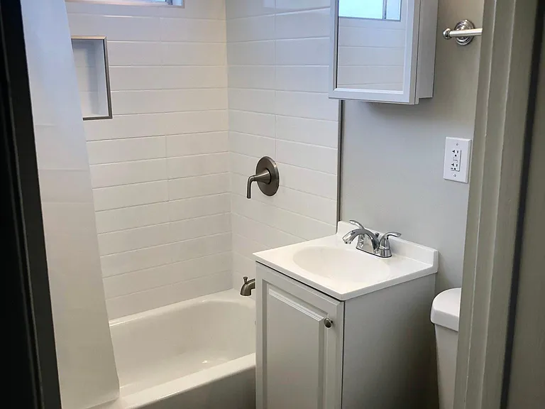 792 W Sepulveda St #3 — Photo 7
