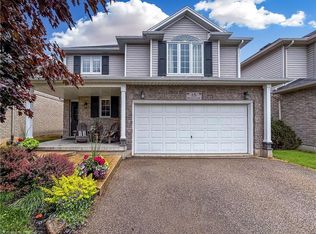 18 Bricker Ct, Brantford, ON N3T 6R7