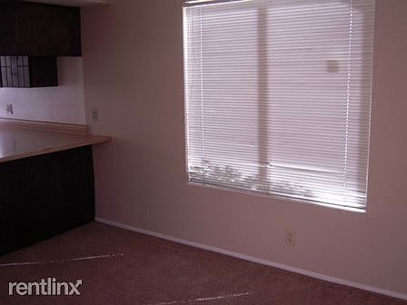 5th image of 3757 Fairlawn Ave