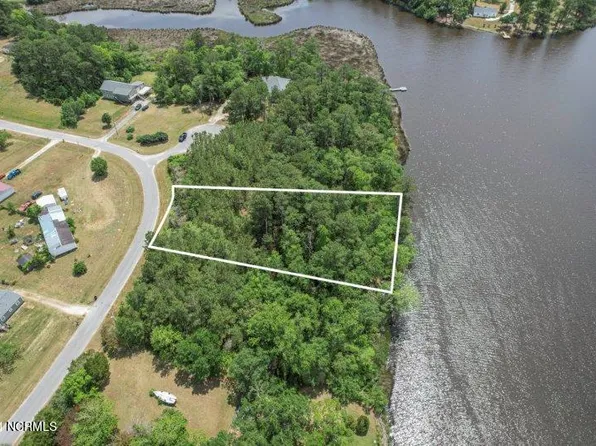 315 Taylor Road, Havelock, NC 28532