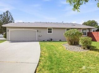1906 W 22nd Avenue, Kennewick, WA 99336