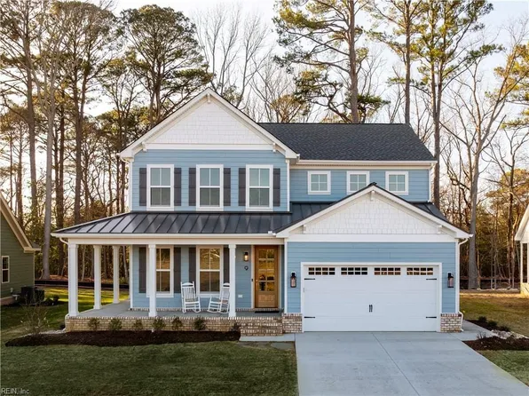 9 Serenity Ln, Suffolk, VA 23433