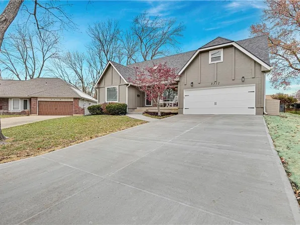 9312 W 92nd Ter, Overland Park, KS 66212