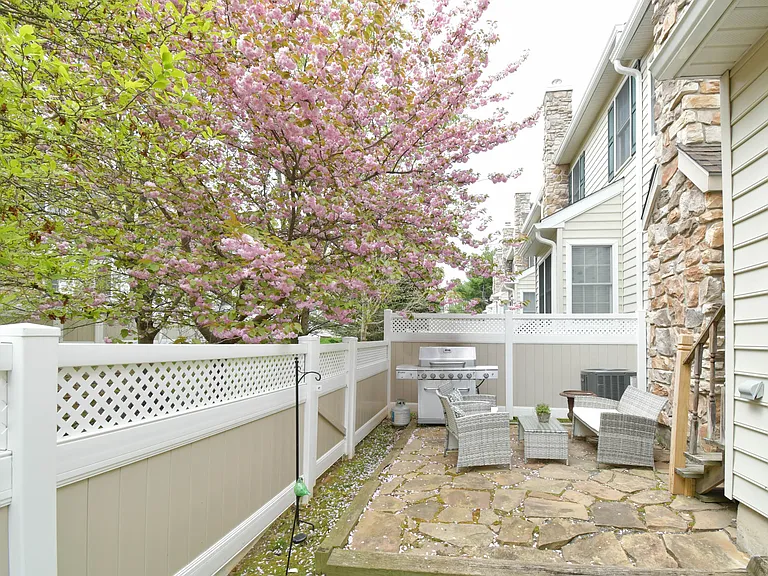 253 Patriot Hill Dr #253 — Photo 23